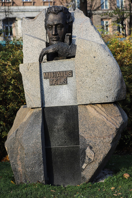 A monument in the city of Riga in memory of the 8th World Chess Champion Mikhail Tal.