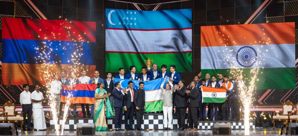 The winners of the Open section Uzbekistan with gold, Armenia with sliver and India B with the bronze,