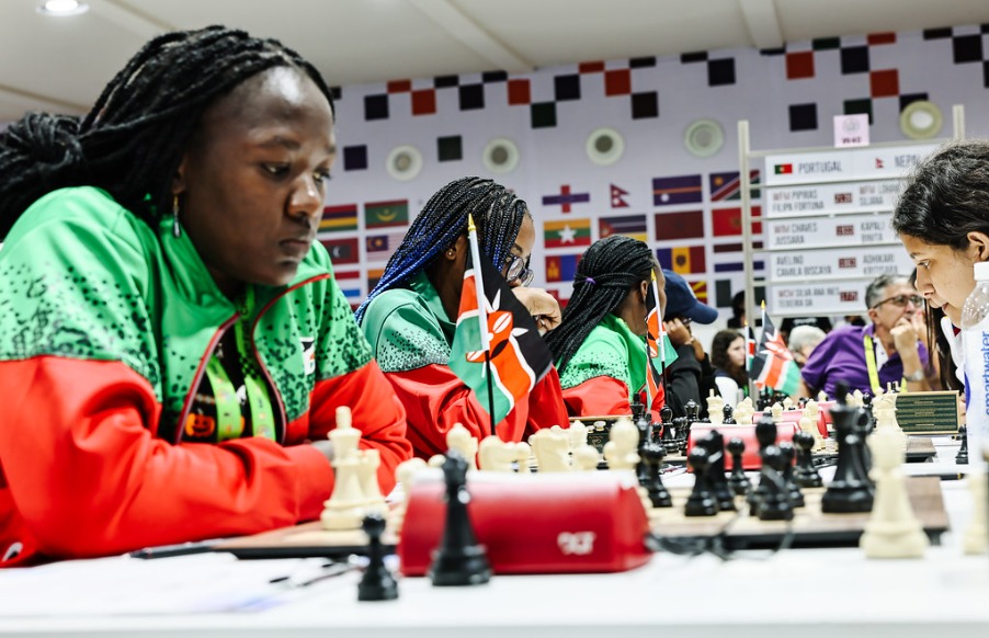 WCM Joyce Nyaruai in action with her team mates. Photo credit FIDE.